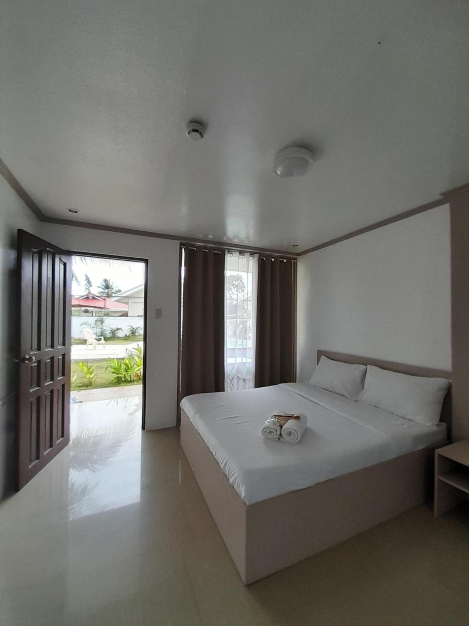 Francisco Resort Panglao Bagian luar foto